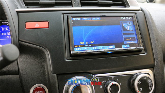 3阿爾派 W502EDVD 主機.jpg