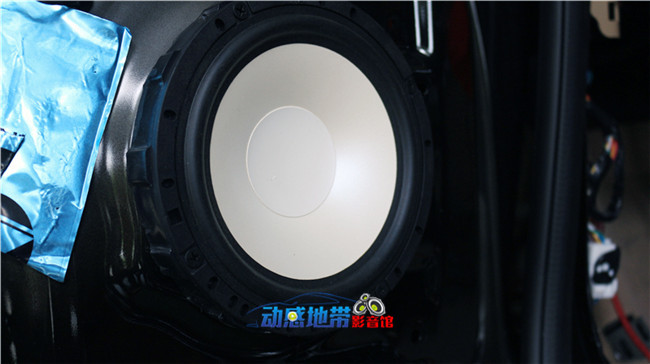 6卡萊車門喇叭安裝效果.jpg