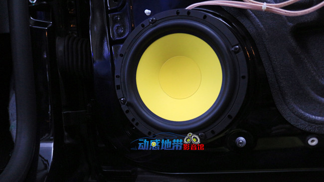 6卡萊M165A兩分頻套裝喇叭特寫.jpg