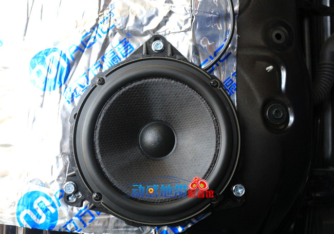 5前門JBL P660 套裝喇叭安裝.jpg